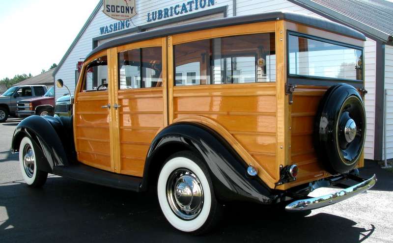 '37 FORD WAGON