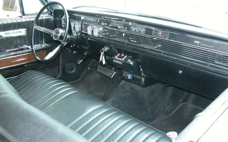 '65 LINCOLN CONTINENTAL CONVERTIBLE