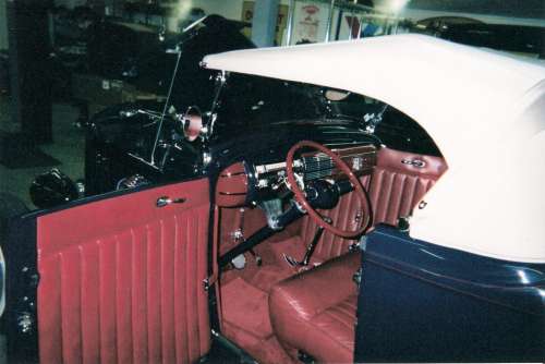 '32 Interior